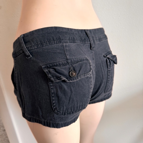 Hollister shorts - Picture 4 of 8